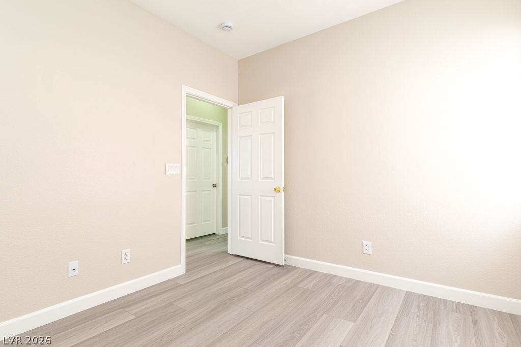 7019 Azure Beach Street Las Vegas NV 89148