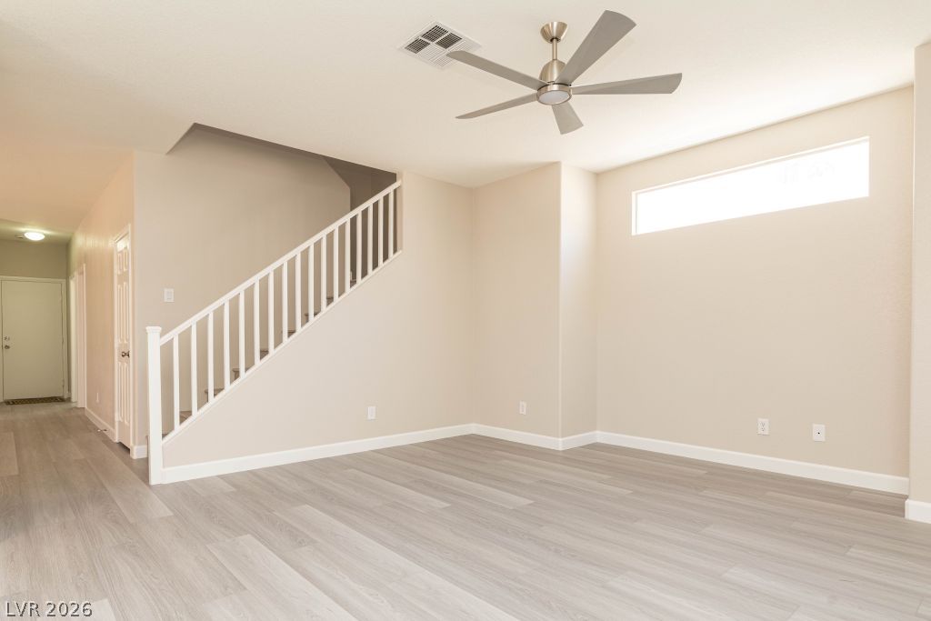 7019 Azure Beach Street Las Vegas NV 89148