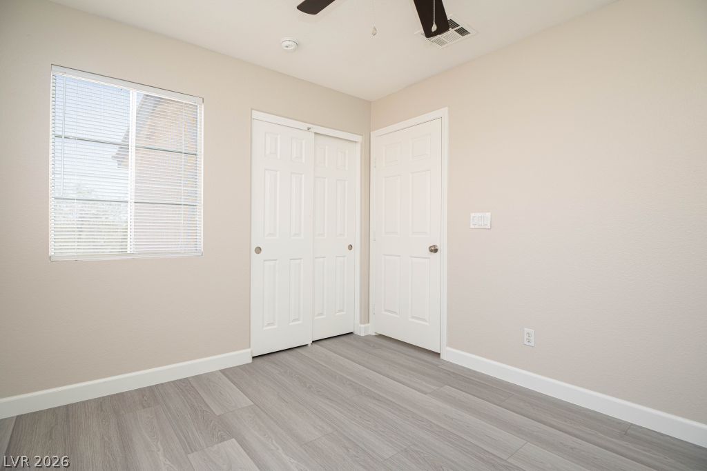 7019 Azure Beach Street Las Vegas NV 89148