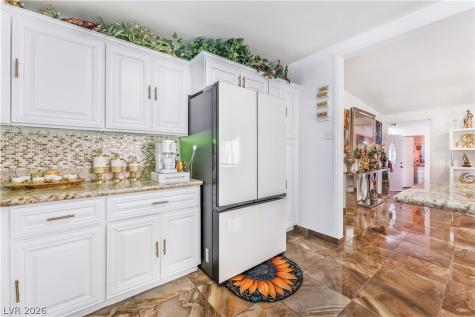 2083 La Vante Avenue Las Vegas NV 89169