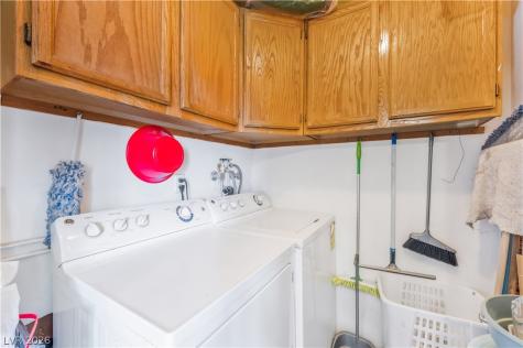 2083 La Vante Avenue Las Vegas NV 89169