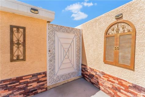 2083 La Vante Avenue Las Vegas NV 89169