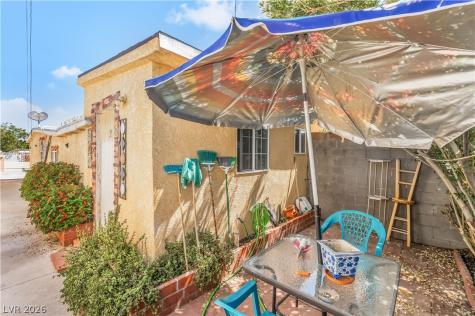 2083 La Vante Avenue Las Vegas NV 89169