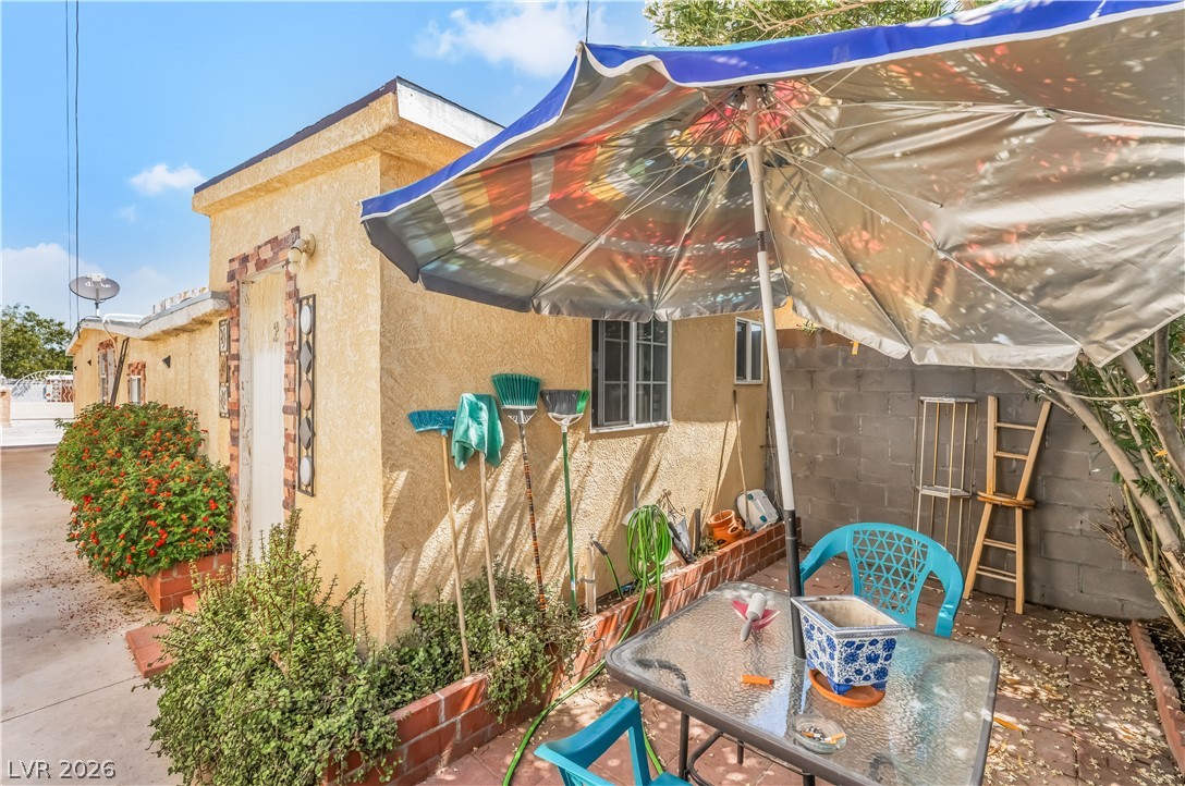 2083 La Vante Avenue Las Vegas NV 89169