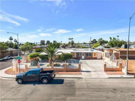 2083 La Vante Avenue Las Vegas NV 89169