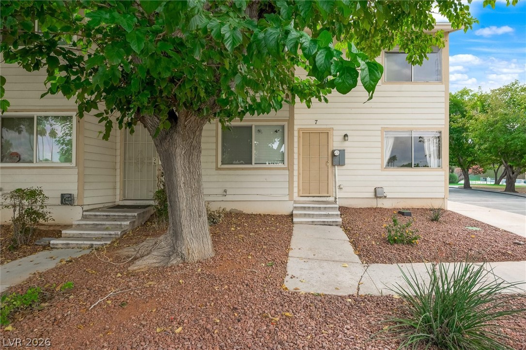 4770 Topaz Street 7 Las Vegas NV 89121