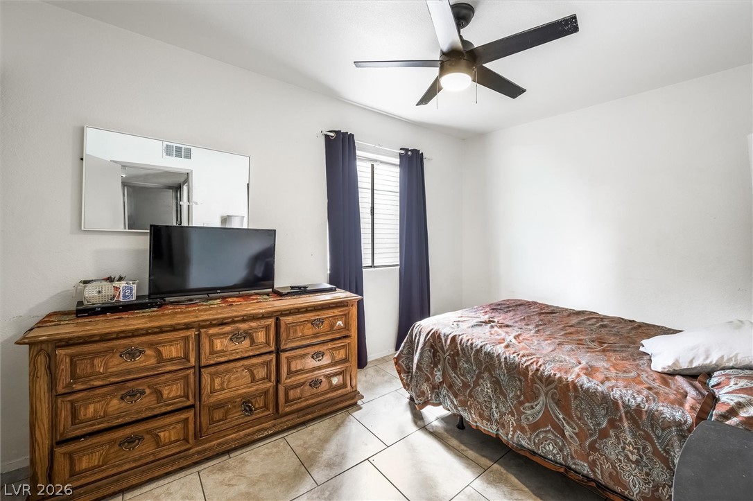 4770 Topaz Street 7 Las Vegas NV 89121