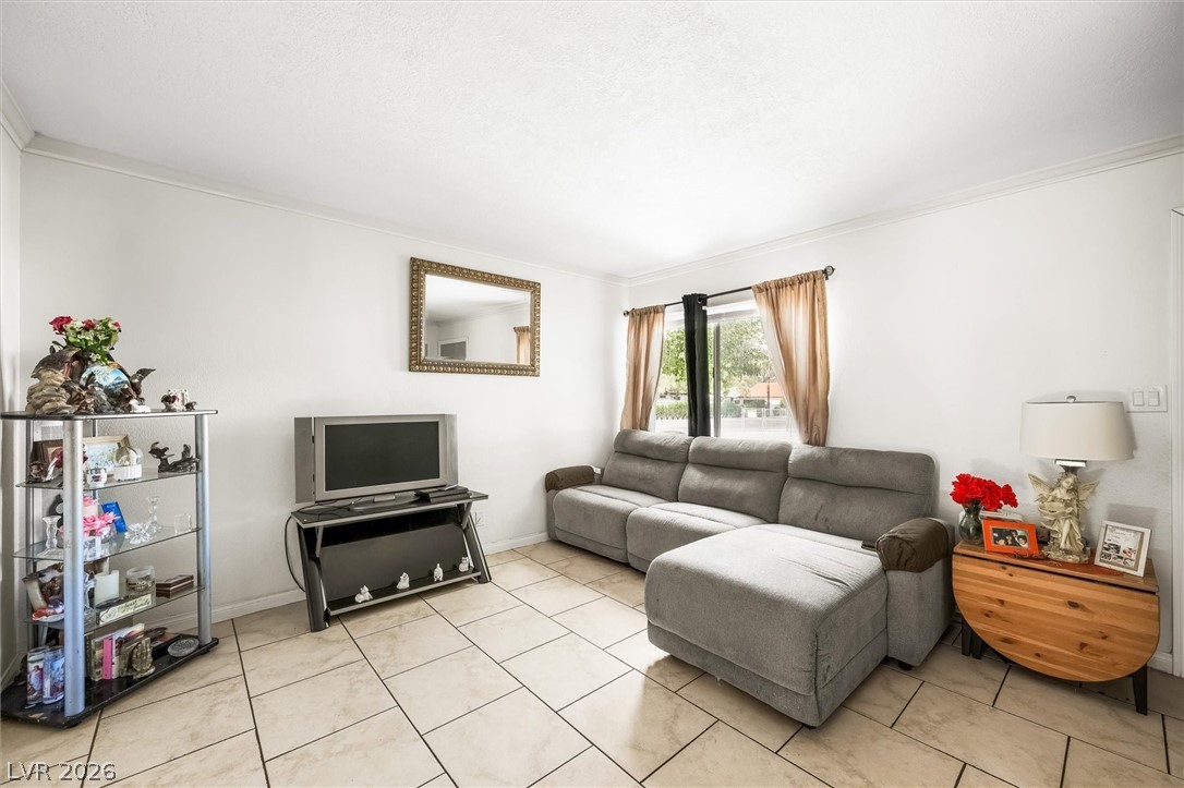 4770 Topaz Street 7 Las Vegas NV 89121