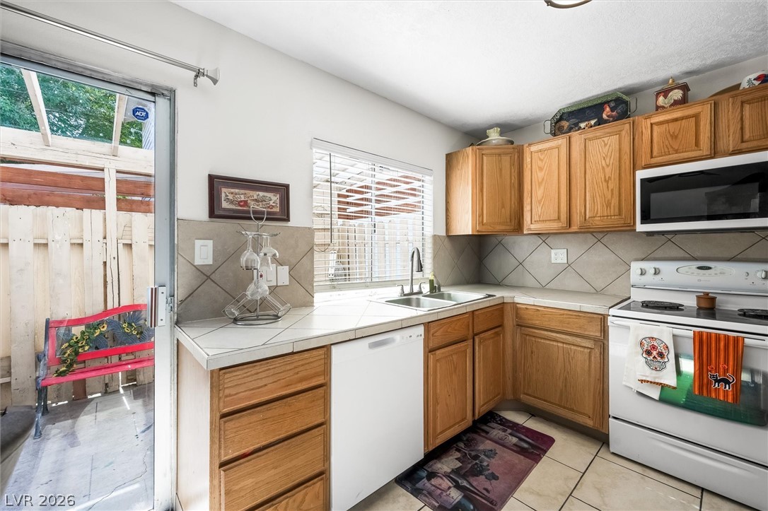 4770 Topaz Street 7 Las Vegas NV 89121