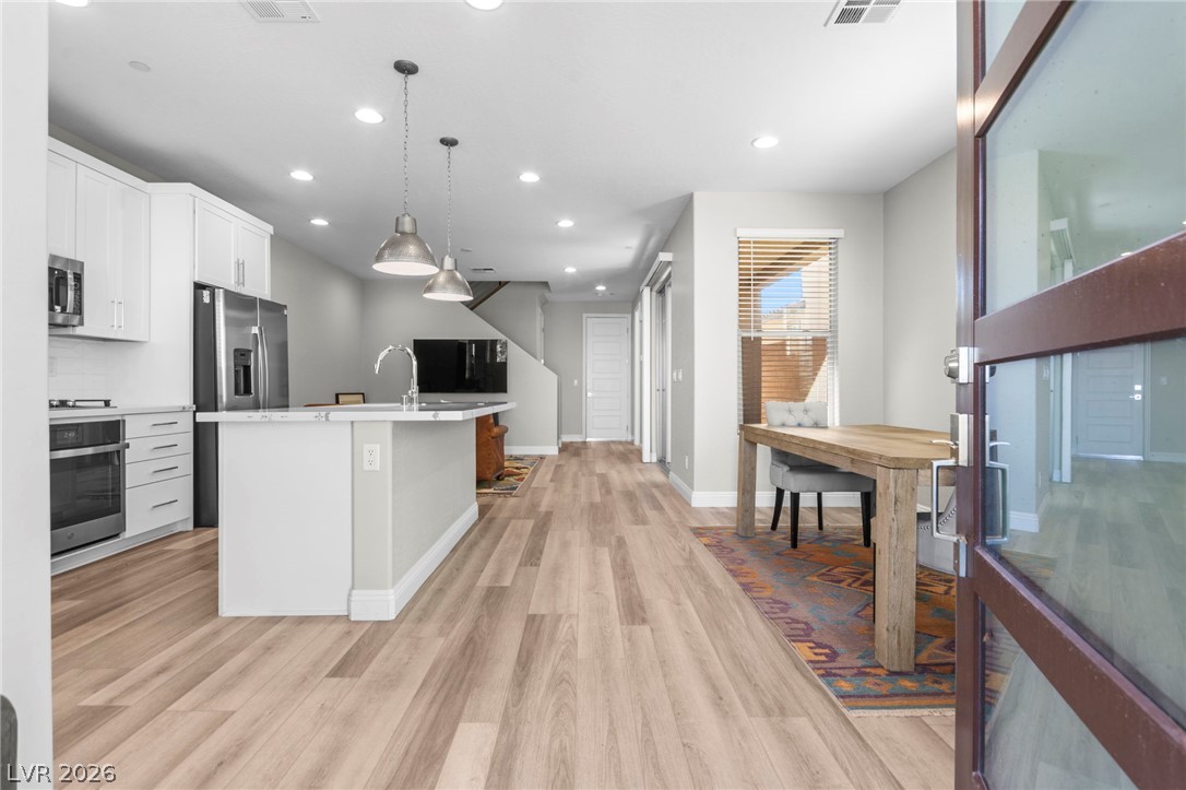 11676 Hamilton Lake Avenue Las Vegas NV 89138