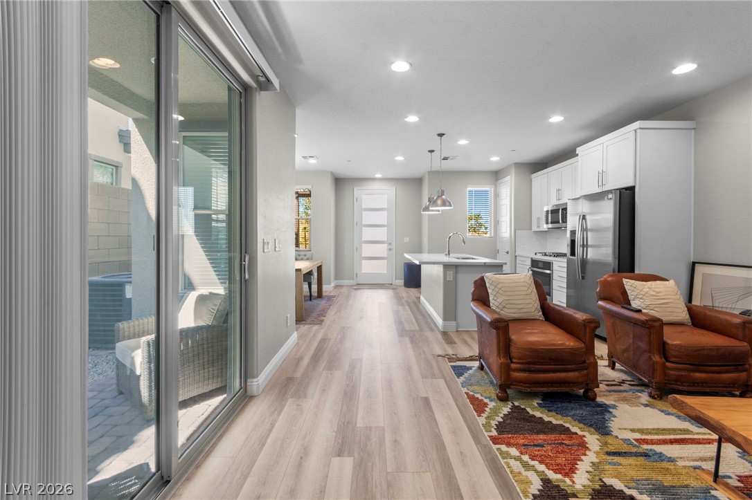 11676 Hamilton Lake Avenue Las Vegas NV 89138