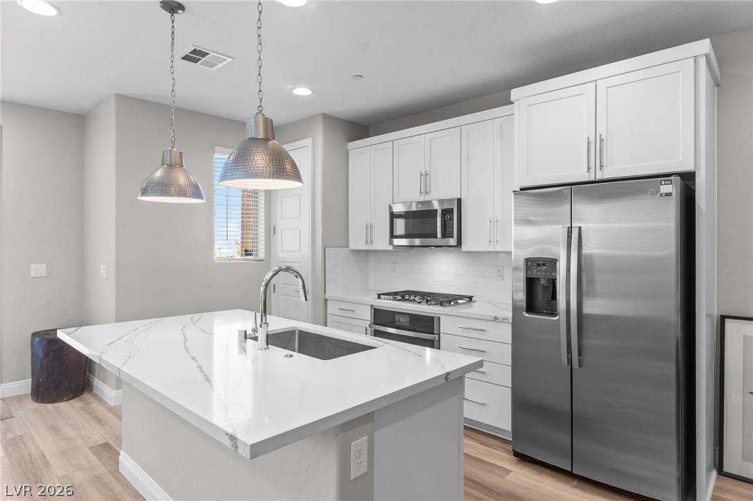 11676 Hamilton Lake Avenue Las Vegas NV 89138