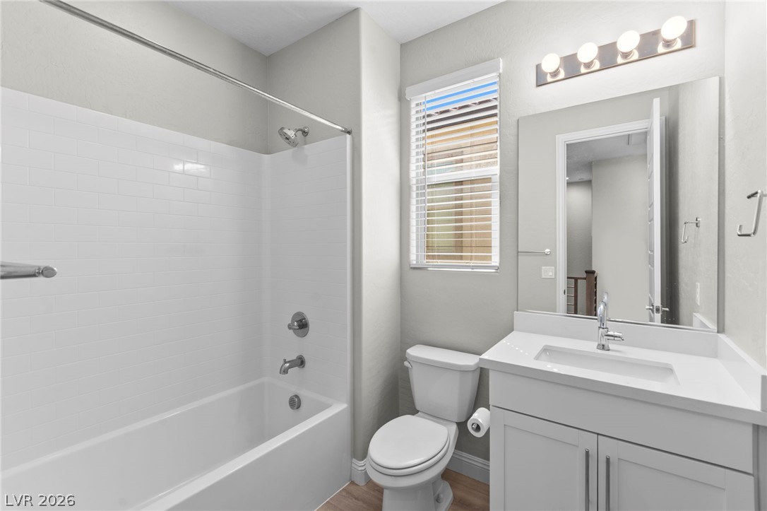 11676 Hamilton Lake Avenue Las Vegas NV 89138