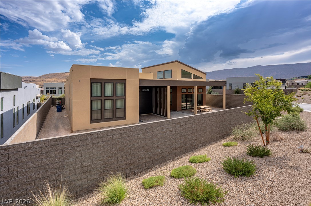 11134 Desert Heights Avenue Las Vegas NV 89135