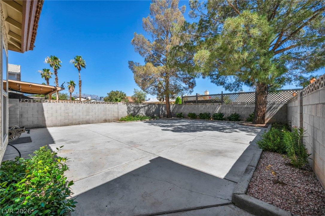 8112 Leger Drive Las Vegas NV 89145