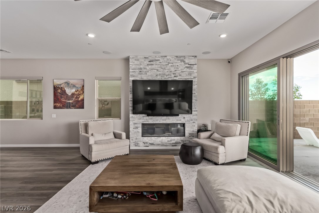 12619 Huckleberry Oak Avenue Las Vegas NV 89138