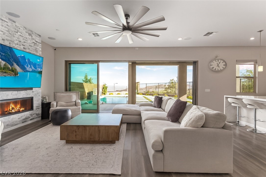 12619 Huckleberry Oak Avenue Las Vegas NV 89138