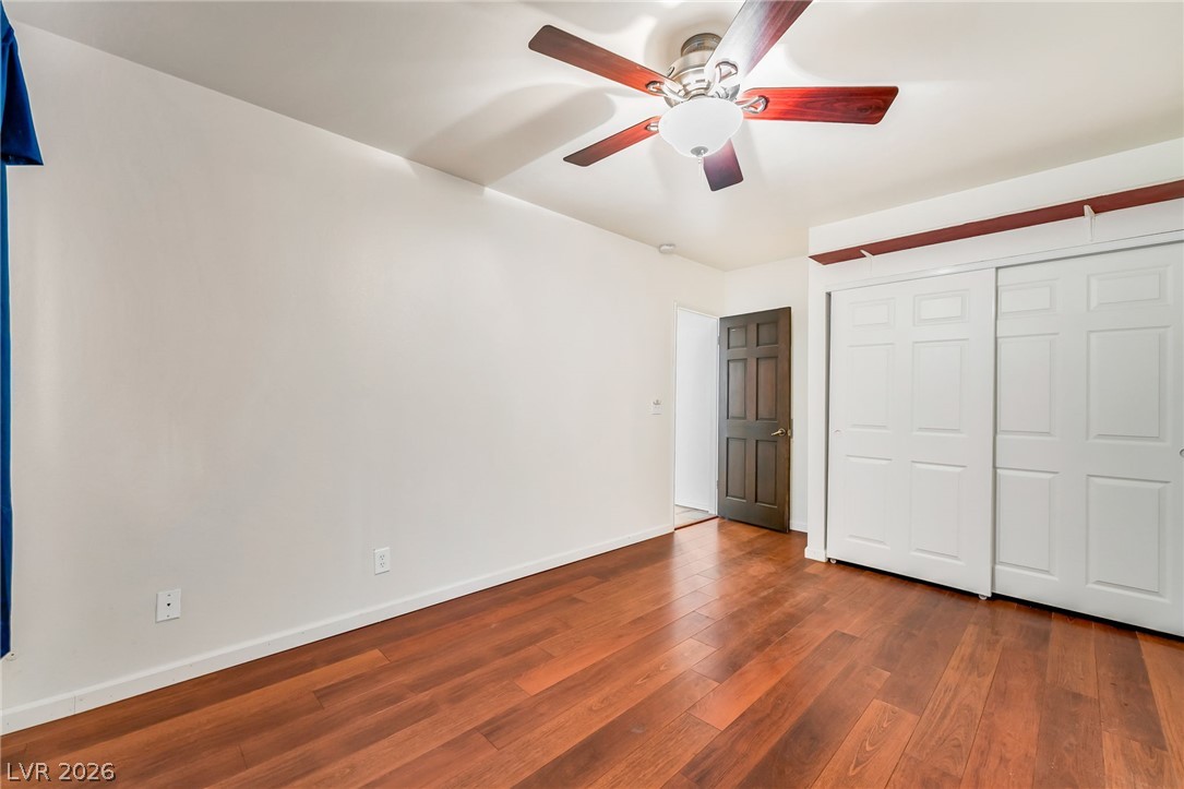 6604 Larchwood Lane Las Vegas NV 89103
