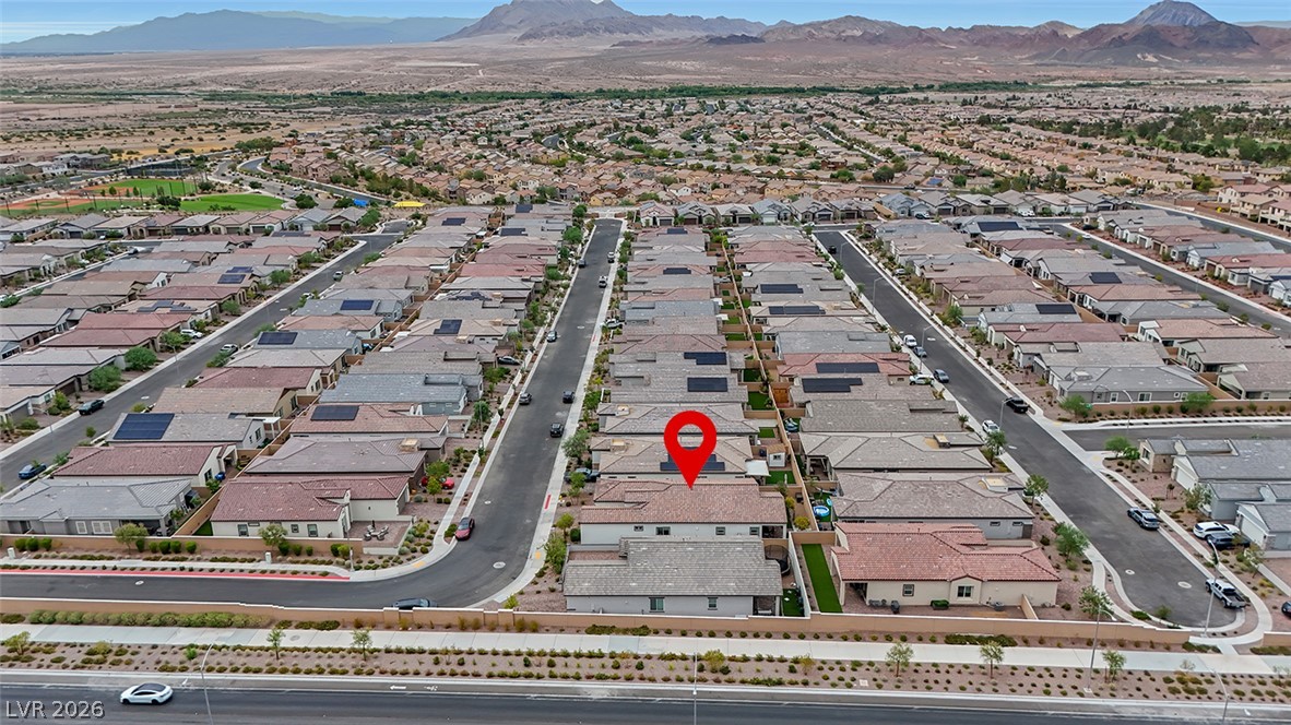 812 Klamath Springs Street Henderson NV 89011