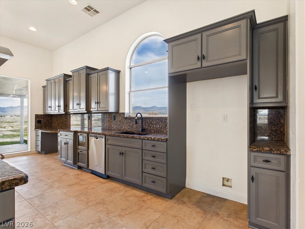 460 East Hickory Street Pahrump NV 89048