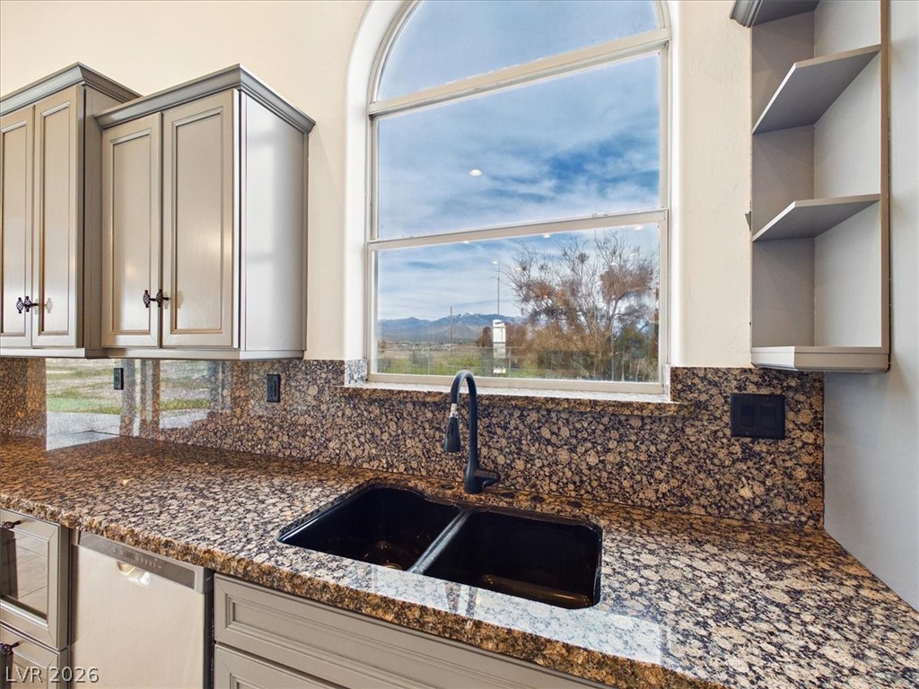 460 East Hickory Street Pahrump NV 89048