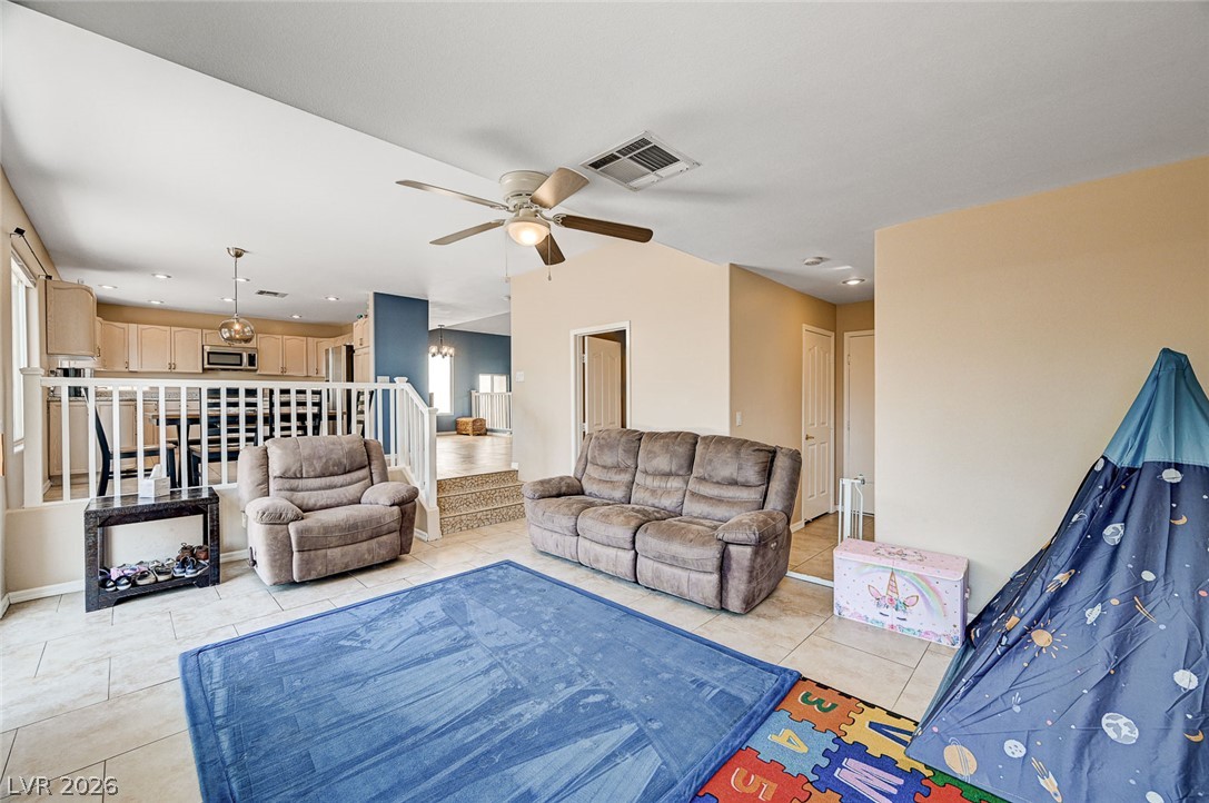 7813 Falconwing Avenue Las Vegas NV 89131