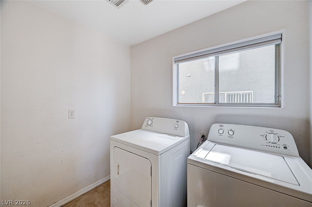 7813 Falconwing Avenue Las Vegas NV 89131