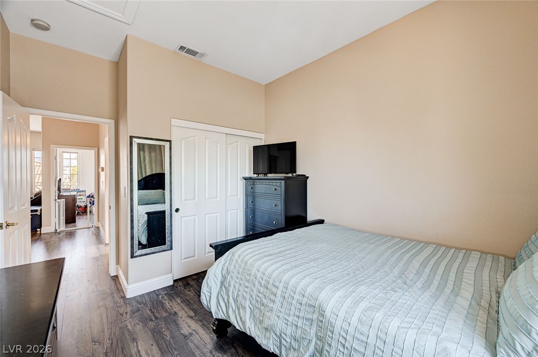 7813 Falconwing Avenue Las Vegas NV 89131