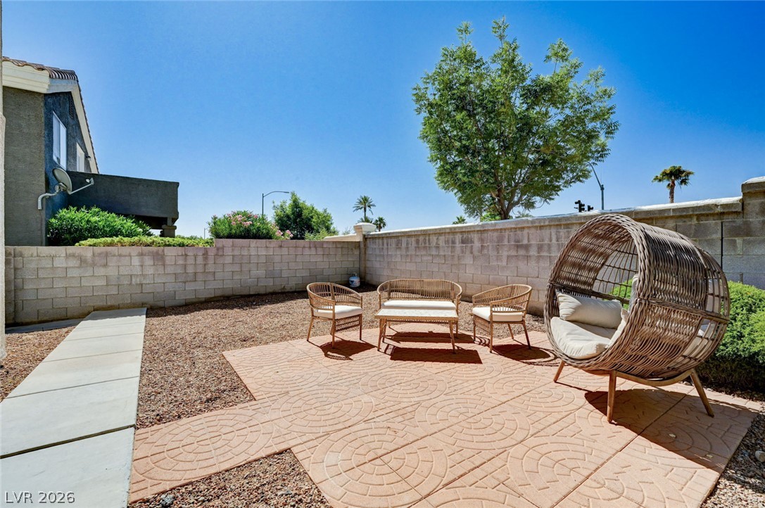 7813 Falconwing Avenue Las Vegas NV 89131