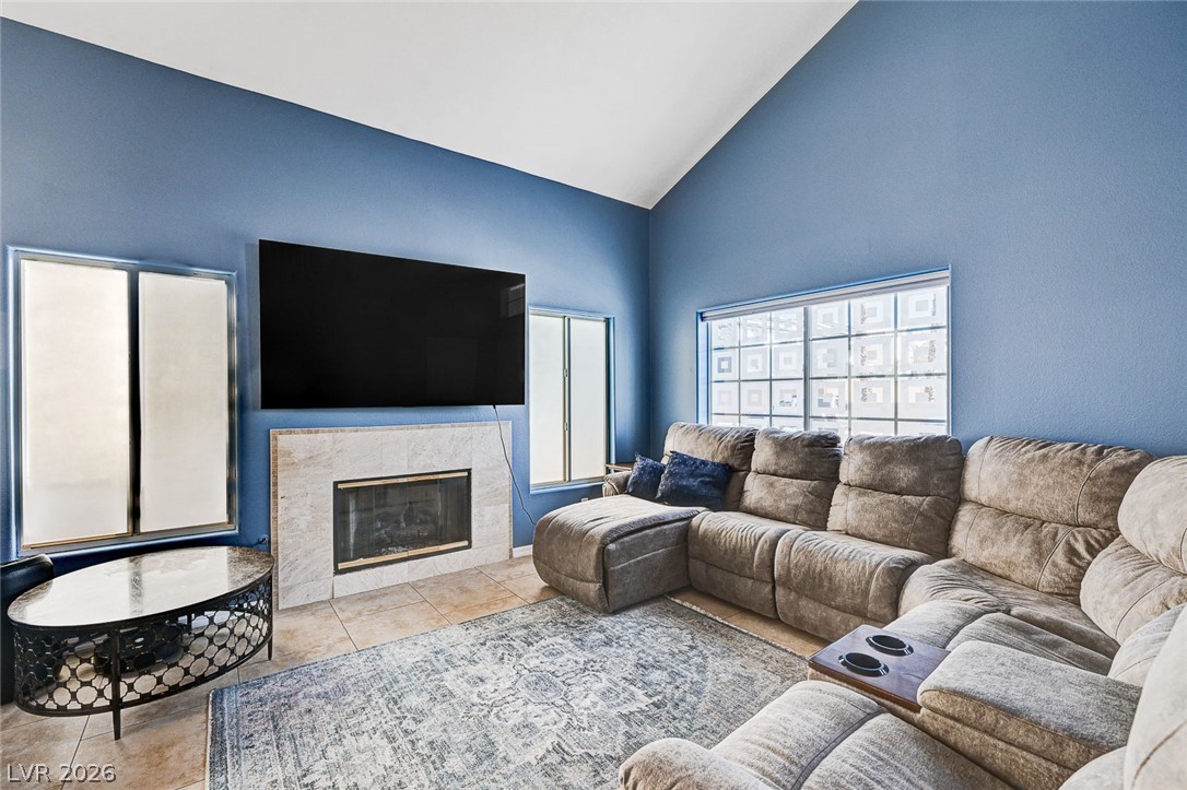 7813 Falconwing Avenue Las Vegas NV 89131