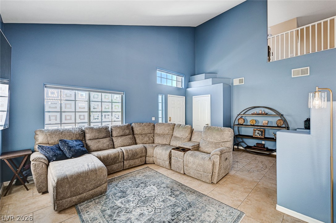 7813 Falconwing Avenue Las Vegas NV 89131