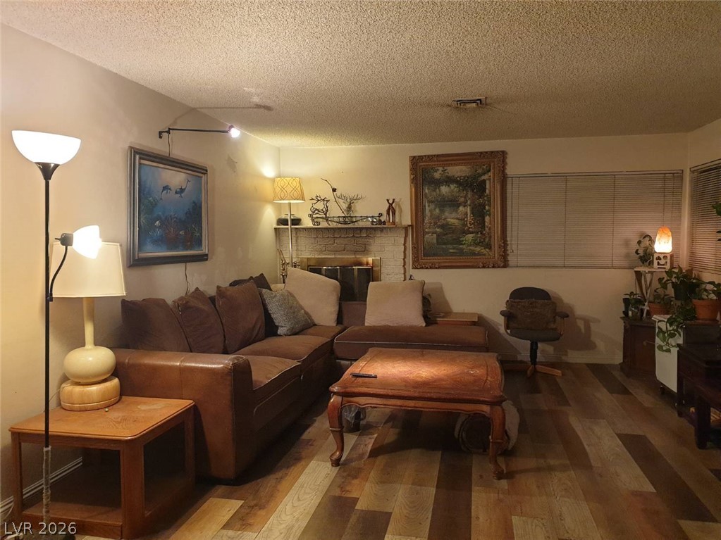 3905 La Pasada Avenue Las Vegas NV 89102