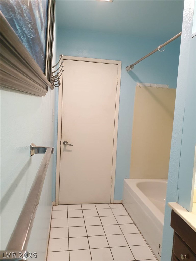 3905 La Pasada Avenue Las Vegas NV 89102