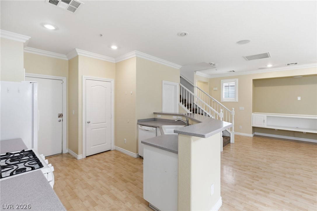 637 Monument Point Street Henderson NV 89002