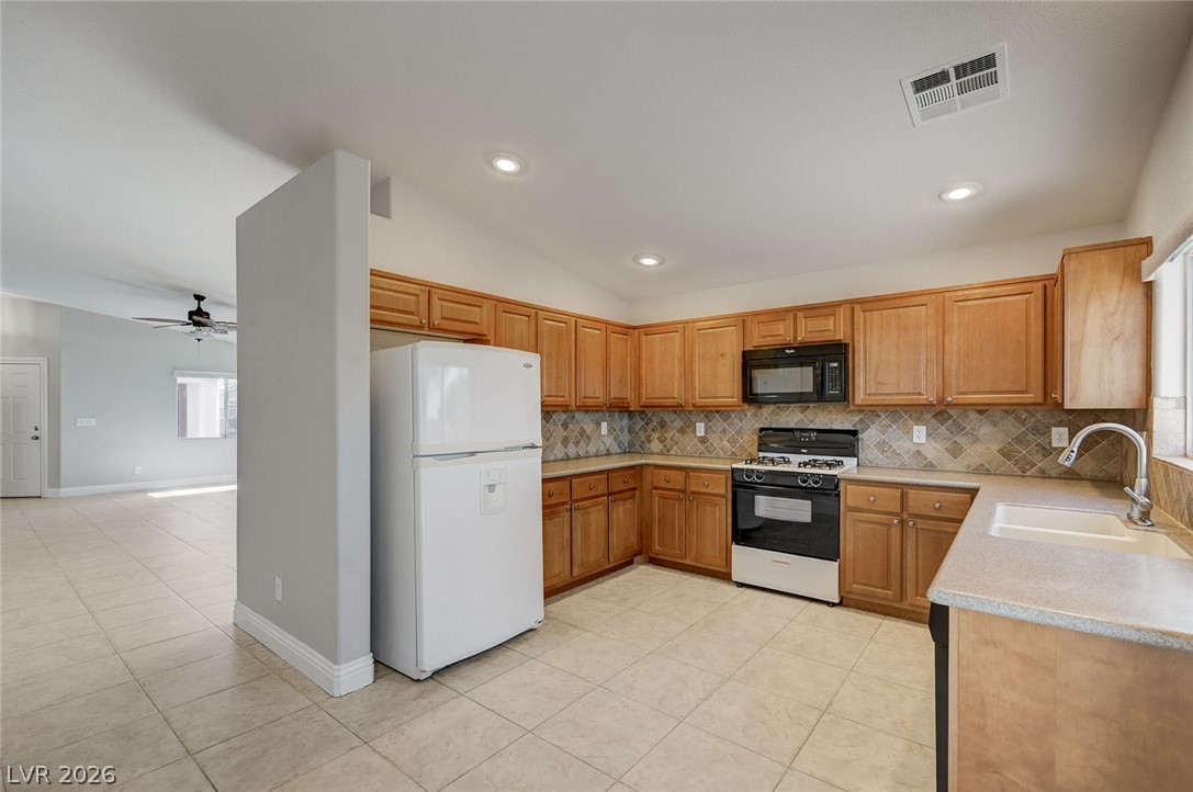 5774 Sierra Medina Avenue Las Vegas NV 89139