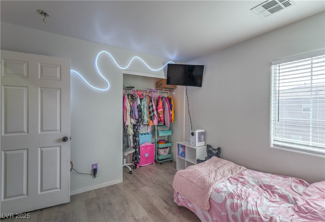 9427 Liquid Loco Street Las Vegas NV 89178