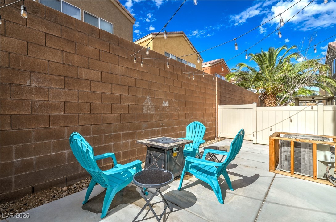 9427 Liquid Loco Street Las Vegas NV 89178