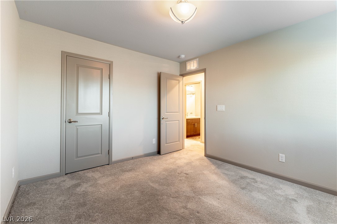 8012 Carpenter Creek Avenue Las Vegas NV 89113