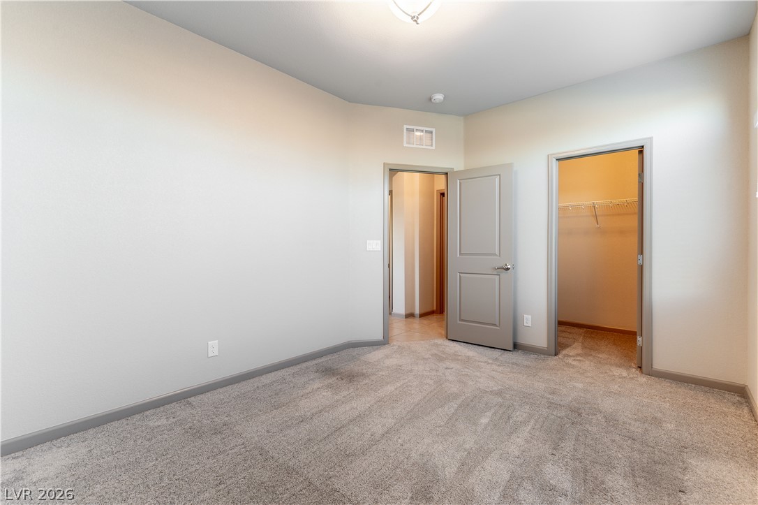 8012 Carpenter Creek Avenue Las Vegas NV 89113