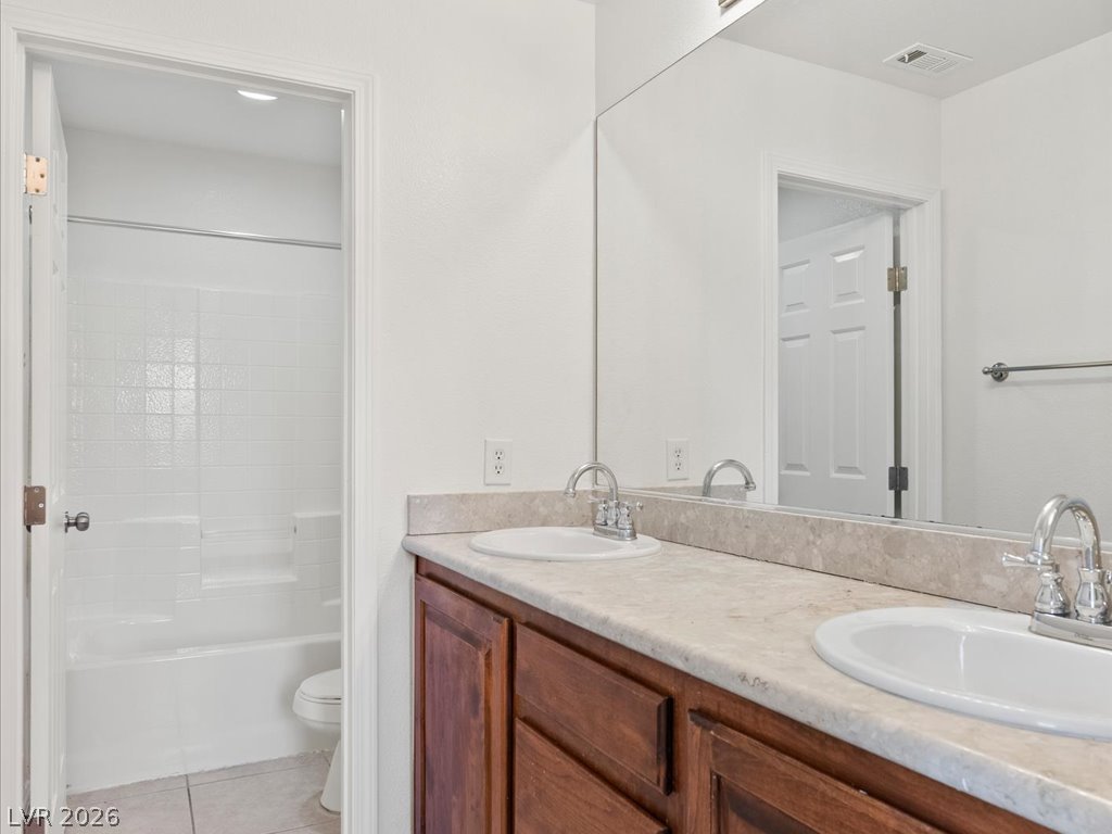 4021 Villa Serena Lane North Las Vegas NV 89081