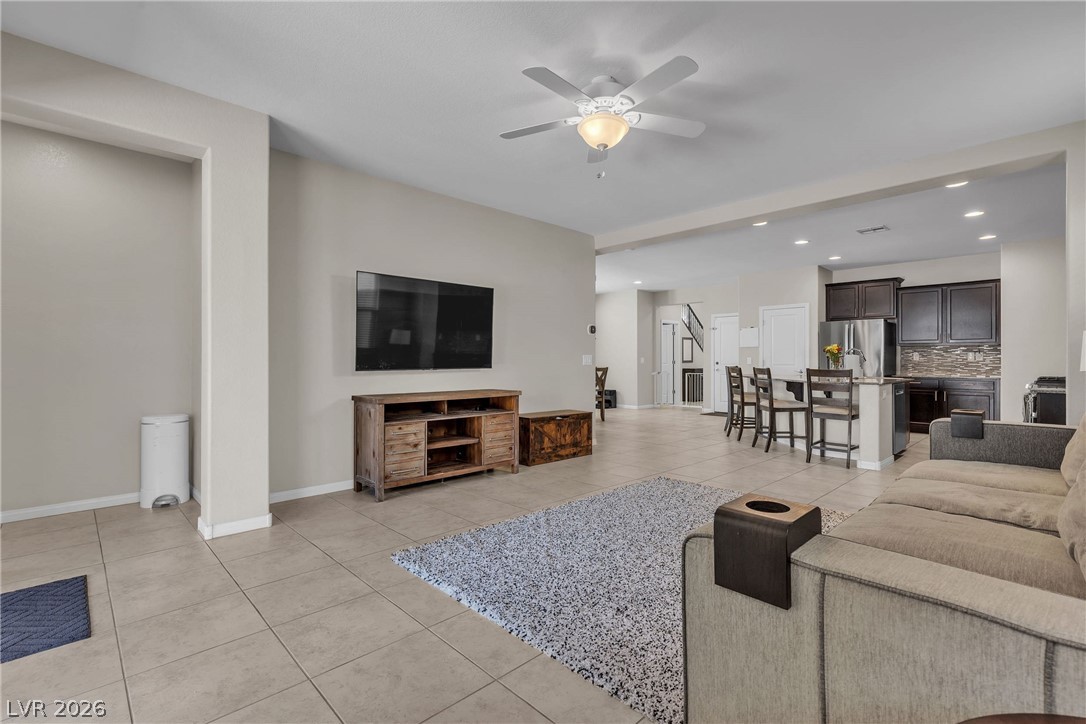 9950 Coyote Echo Court Las Vegas NV 89166