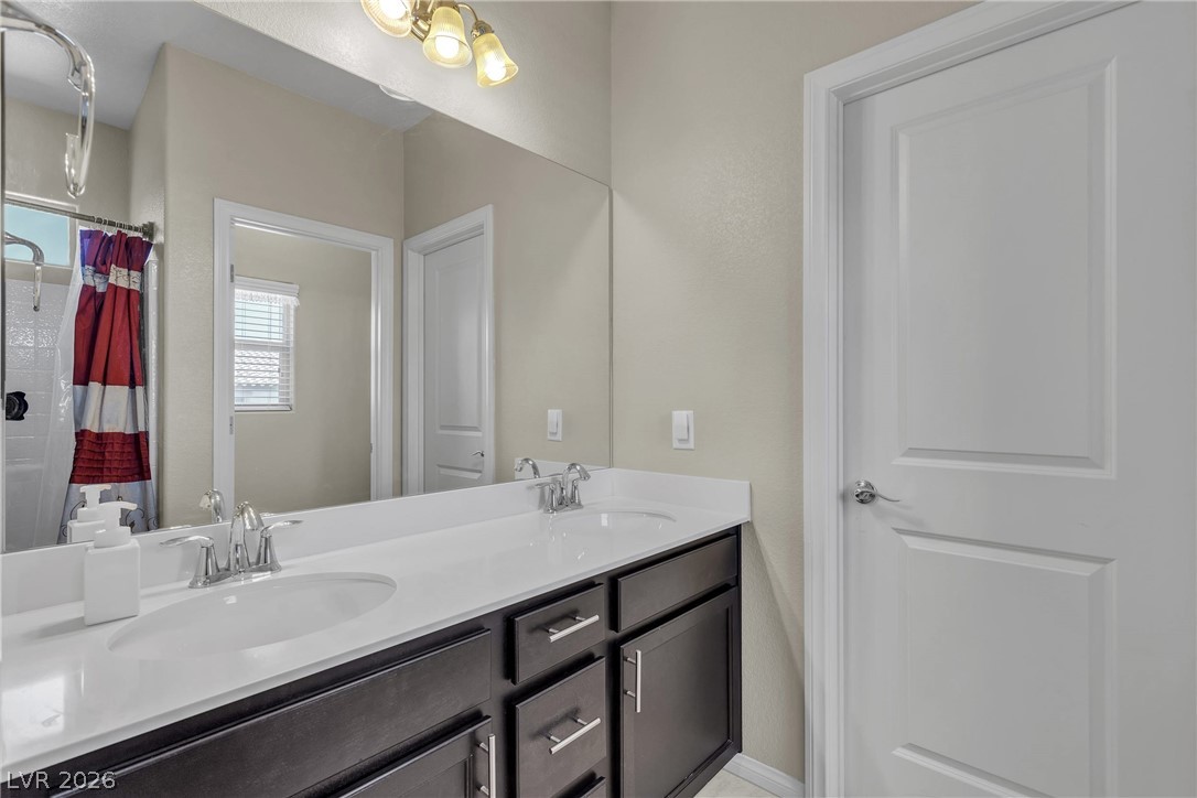 9950 Coyote Echo Court Las Vegas NV 89166