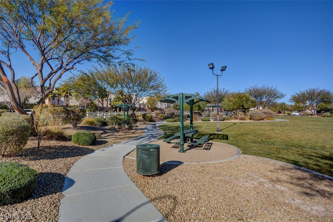 8926 Tomnitz Avenue Las Vegas NV 89178