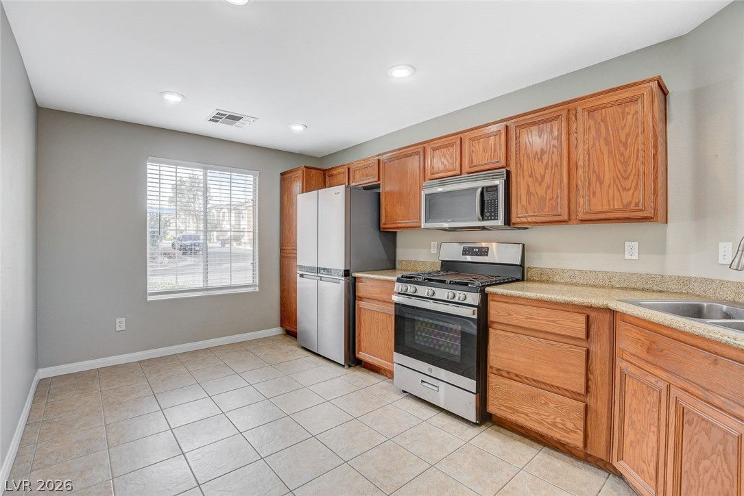 5618 Moccasin Point Street Las Vegas NV 89148