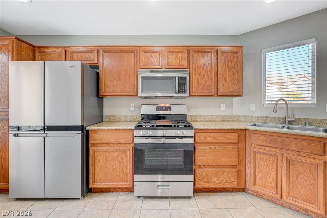 5618 Moccasin Point Street Las Vegas NV 89148