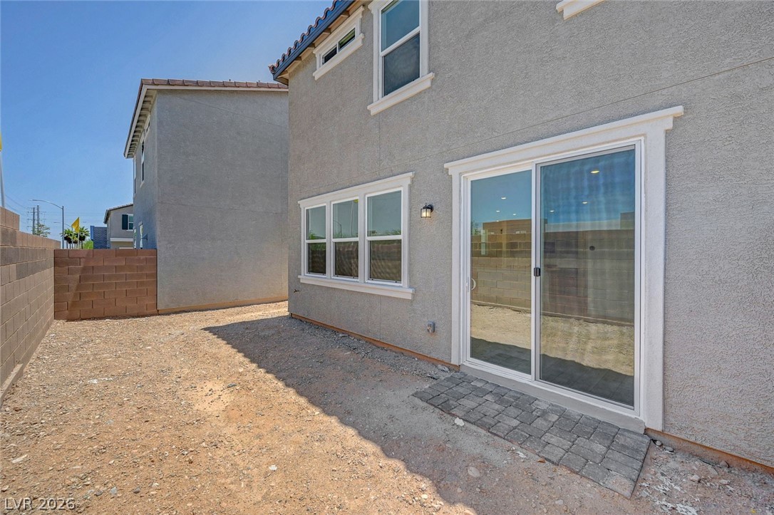 7086 Parkallen Avenue Las Vegas NV 89113