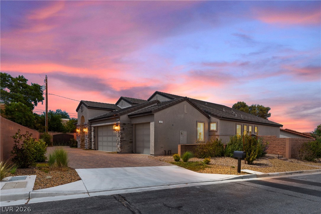 625 Robin Lane Henderson NV 89015