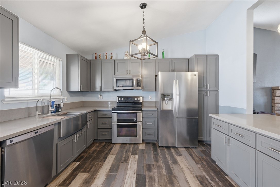 6417 Vinecrest Avenue Las Vegas NV 89108
