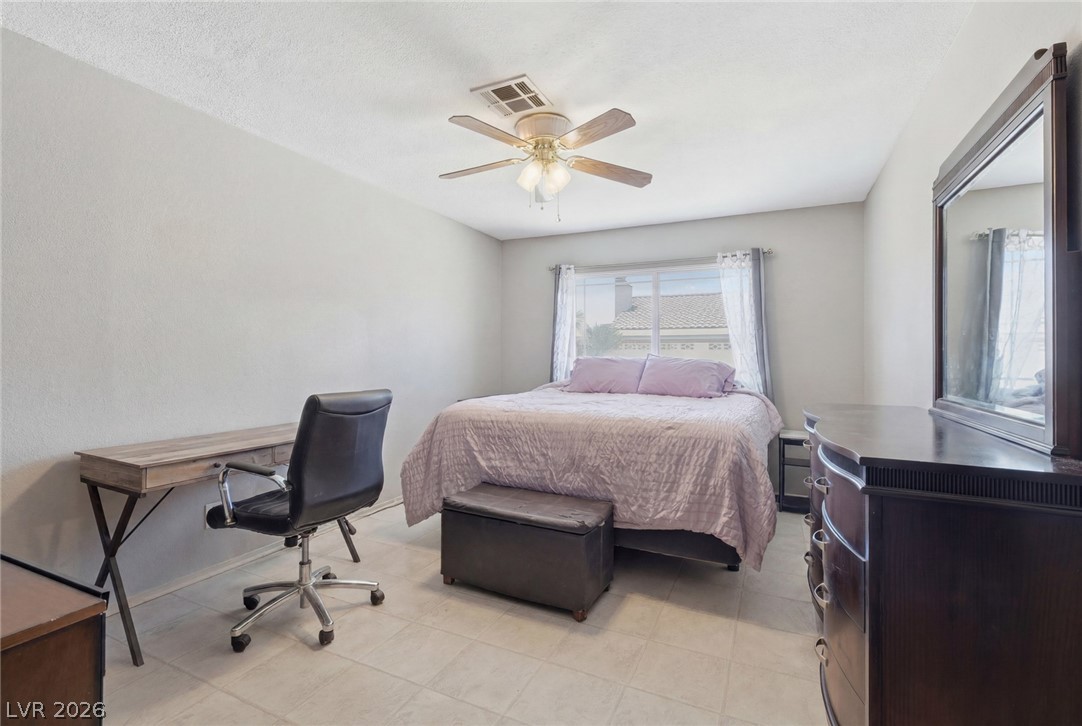 6417 Vinecrest Avenue Las Vegas NV 89108