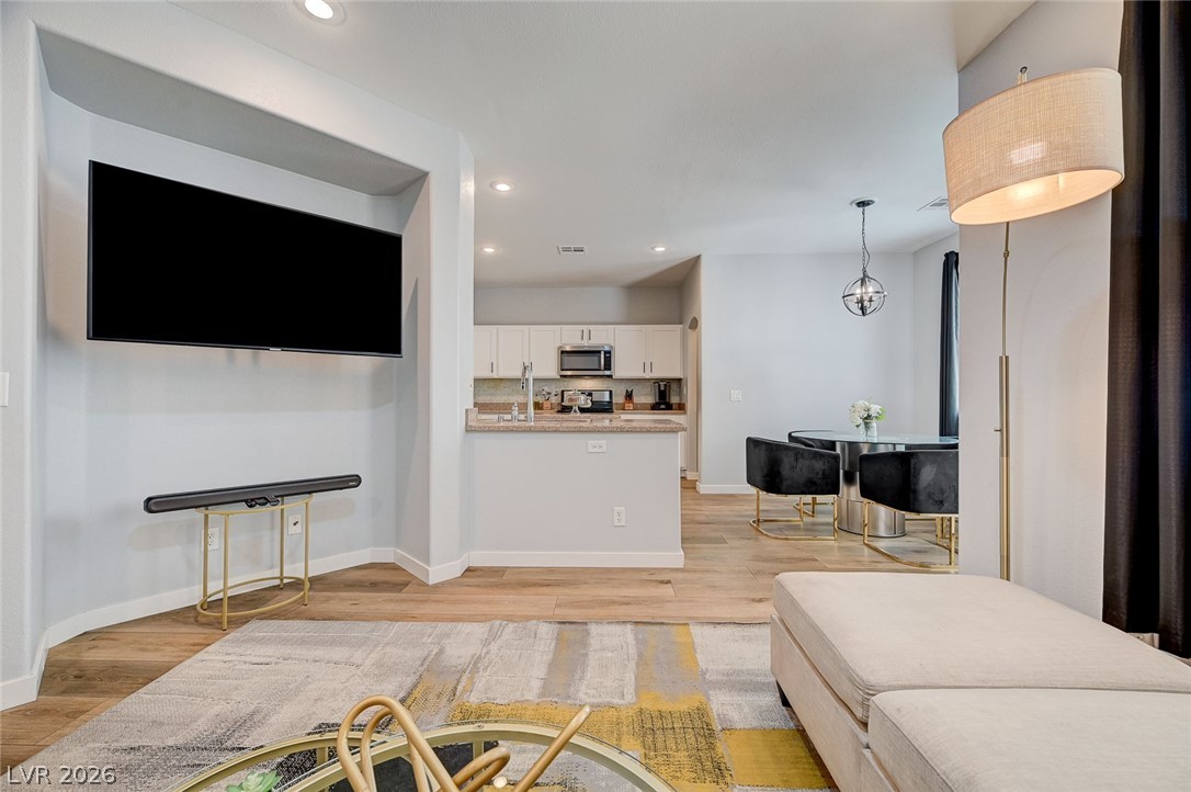 7362 Padleymor Street Las Vegas NV 89139